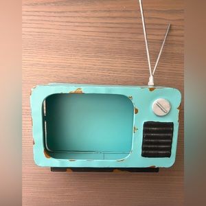 Retro TV Metal Frame/ Cell Phone holder